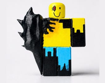 Figura impressa em 3D do John Doe Forsaken | Arte de fã de Roblox pintada à mão | Decoração para mesa de jogos | Presente para gamers