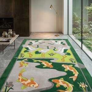 Tapete Japonês com Carpas Koi e Garças, Tapete Verde para Área Externa com Tema de Lagoa, Tapete de Lã Tuftado à Mão, Decoração Oriental para Sala de Estar 3x5 5x8 8x10