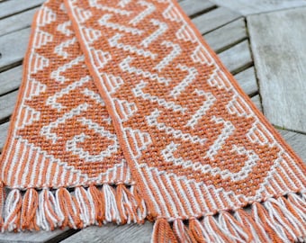 Crochet pattern - Braided Little Squares Scarf or Table Runner - Celtic Knots - Overlay Mosaic Technique