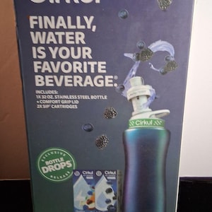 Cirkul 32oz Stainless Steel Starter Kit - Chameleon Color Change Bottle - Green image 1