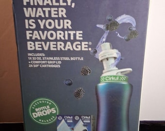 Cirkul 32oz Stainless Steel Starter Kit - Chameleon Color Change Bottle - Green