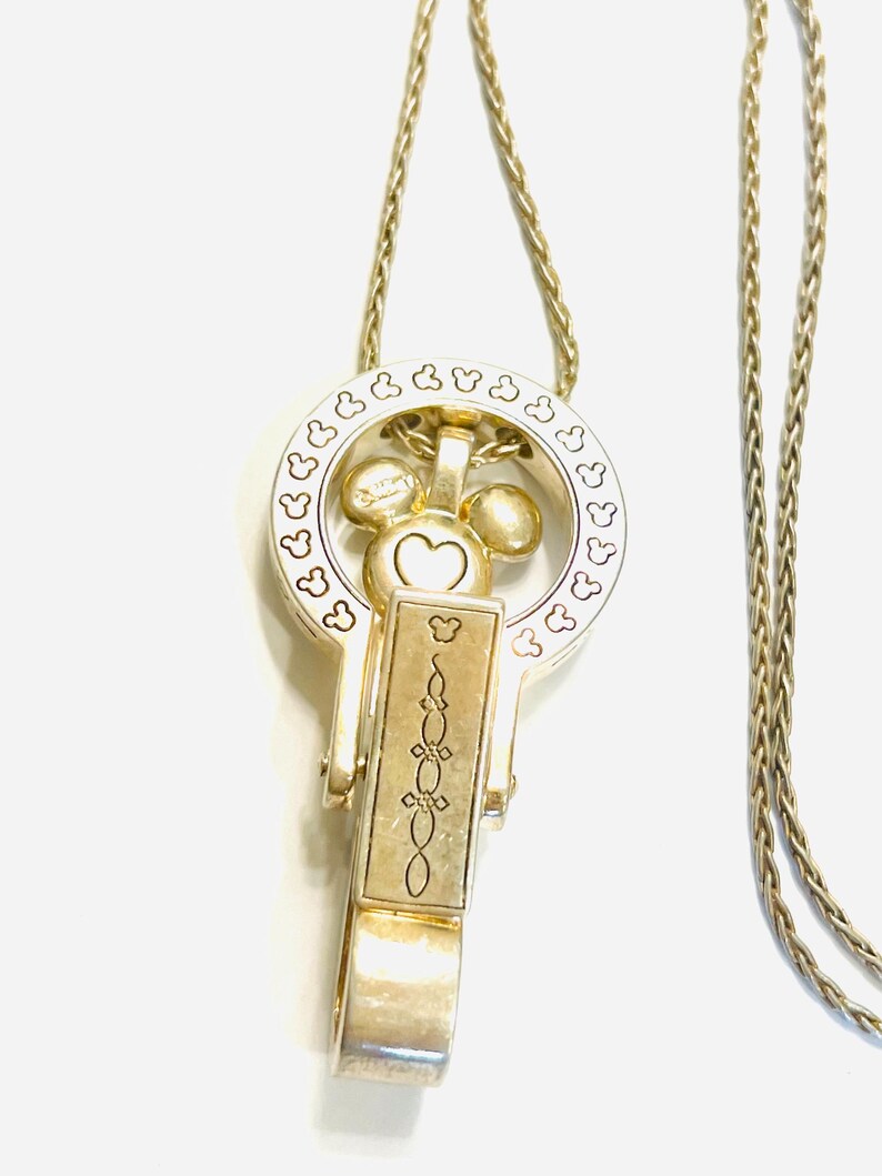 Collar portatarjetas con cordón de Brighton con temática de Disney, 91 cm (36 pulgadas) imagen 3