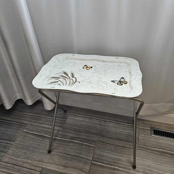 Metal folding tray, vintage 50s, TV table, snack tray, dining room and service butterfly design, TV tray