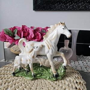 Porcelain white horse figurine - Etsy 日本