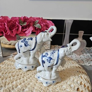 ÉLÉPHANT ANCIEN EN porcelaine biscuit. EUR 10,00 - PicClick FR