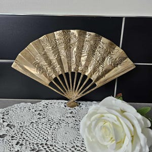 Vintage Massiver Messing Vogel Drachen Fächer Wanddekoration, Vintage 1970er Fächerförmiger Wandbehang, Orientalischer Stil Messing Fächer