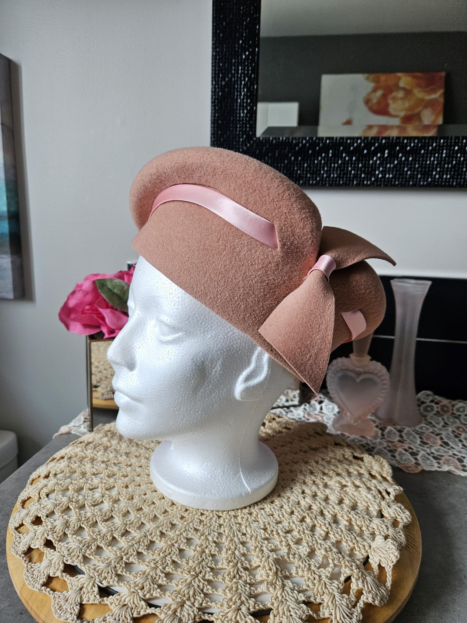 Andre\' Denis Paris Vintage Brown Feather Hat‎ Andre Hat - Etsy Canada main image 4