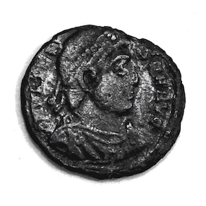 Oud-Romeinse munt – Constantius II (337-361 na Christus) – Bronzen AE3 met overwinningsfiguur