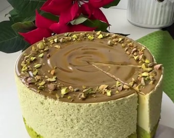 NAJLEPSZY PRZEPIS Sernik pistacjowy. Instrukcja w języku angielskim w formacie PDF ze zdjęciami. Domowy sernik pistacjowy. Domowe gotowanie. Ciasto pistacjowe.