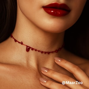 Collier goutte de sang bijoux vampire gothique pendentif gouttelette rouge accessoire d'halloween université sombre cadeau unique ras de cou réactif UV