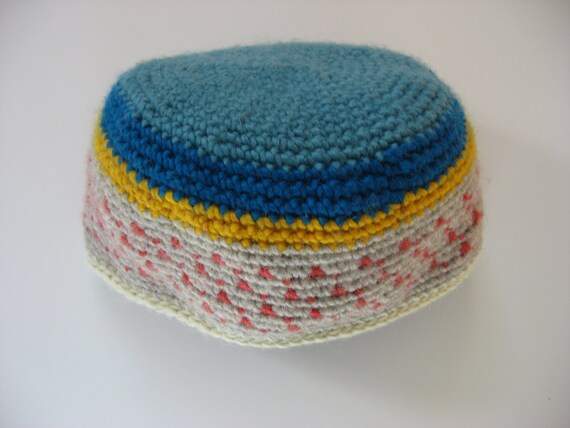 turquoise light gray wool beanie hat with dots medium