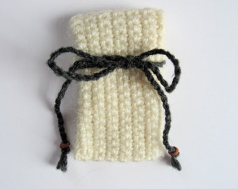 small wool travel card case