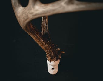 Buck Bracket - Antler Mount Display for Rustic Decor