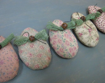 Primitive Easter Eggs Bowl Fillers - Set of 5 - Pastel Calico Fabric - Spring Decor - Easter Decor - Primitive Easter - Egg Bowl Filler