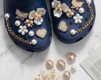 20PCSPearl Butterfly Flower Shoe Charms, Elegant Rhinestone Gold Charms for Shoes Sandals Bracelets Bags, Gift for Holiday Birthday Party