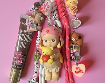 Love Bug Lop Bunny - Sonny Angel Bag Charm