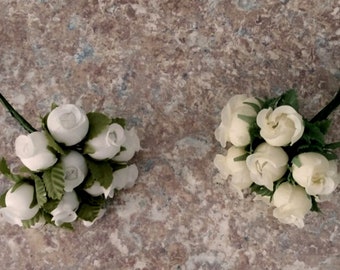 silk flower crown supplies mini rosebuds 24 Ivory Bridal party craft favor supply DIY Wedding flower accessories millinery hair comb corsage