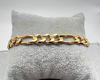 14k gold figaro link bracelet 8” (20.3 grams)
