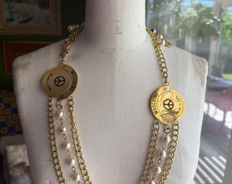 Vintage Moschino Chain Belt: Gold Metal, Faux Pearl, Made in  display picture 1