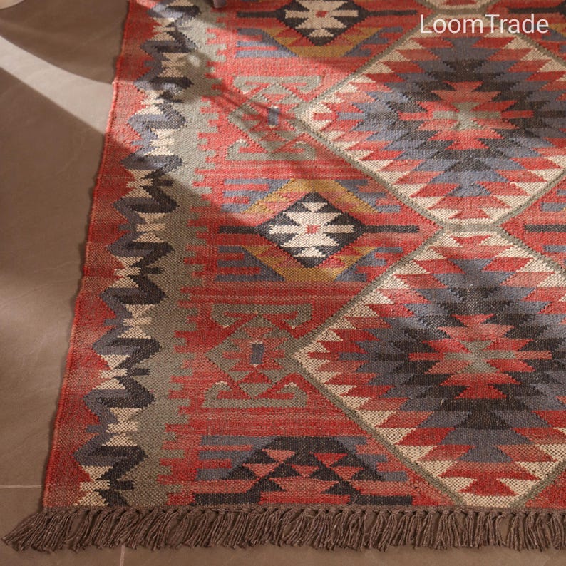 Kilim Rug, Handwoven, Wool and Jute Rug Handmade, Kilim Dhurrie Rug, Traditional Indian jute Area rug
wool jute kilim rug, navajo rug, wool jute rug, doormat rug, kilim runner rug, scandinavian rug, 5x7 bohemian rug, area rug, boho rug, handmade rug, kilim rug, turkish rug, wool rug