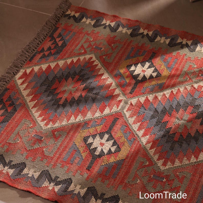 Handmade Kilim Rug ,Home Decor Living Room,Oriental, Traditional, Multicolor, Kilim Rug , Handwoven, Wool and Jute Kilim Dhurrie Rug
kilim rug 9x12, dhurrie rug, jute rug, wool jute rug, 5x8 rug, 8x10 rug, 6x9 rug, indoor outdoor rug, bohemian kilim rug, cotton rug, kilim rug, rugs for living room, turkish rug
