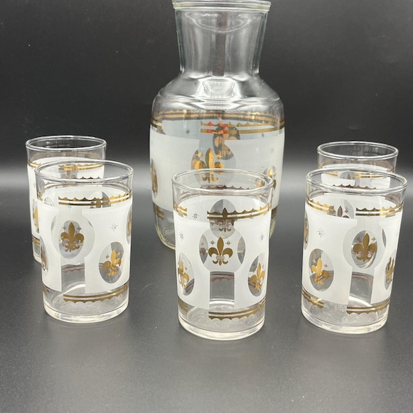 Vintage MCM Anchor Hocking Gold Fleur De Lis Juice Carafe & 5 Juice Glasses