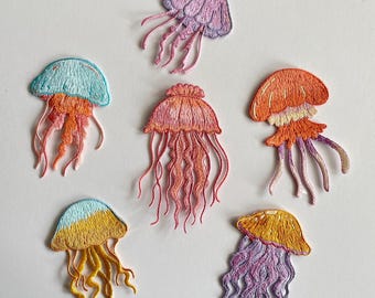 Jellyfish Embroidery Patch Sea Creatures Maritime Looks Iron-on Clothing Jacket Sea Decor Sea Life Medusa Beach