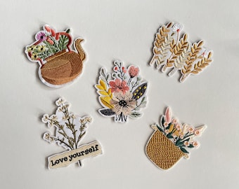 Wildflower Patch Boho Bouquet & Flower Basket Patch, Autumn Florals Embroidery Applique Denim Jacket Backpack DIY Self-Love Embroidery