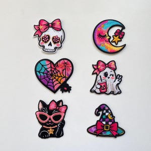 Y2K Skull Patch, Iron On Applique, Halloween Patch, Spooky Moon, Goth Aesthetic, Embroidered Patches, DIY Craft, Creepy Cute