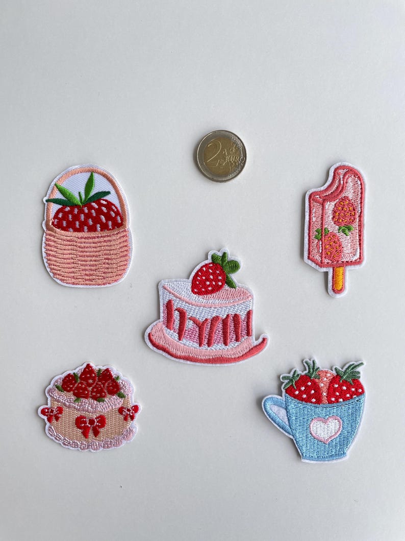 Strawberry Food Patch – Cute Embroidery Aufnäher Ice Pop Cake Wedding Cake Hot Drink Kawaii Iron On Patch for Jacket Bag DIY Gift Bild 7