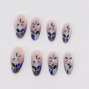 Stained Glass Inspired Press-On Nails, Stained Glass Press-On Nails, Neutral & Green Nail Design, Elegant Handcrafted Nail, Luxury Nail