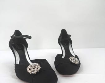 Lulu Guinness London Blk Satin Decorative Brooch Ankle Strap Heels EU 37 US 6.5