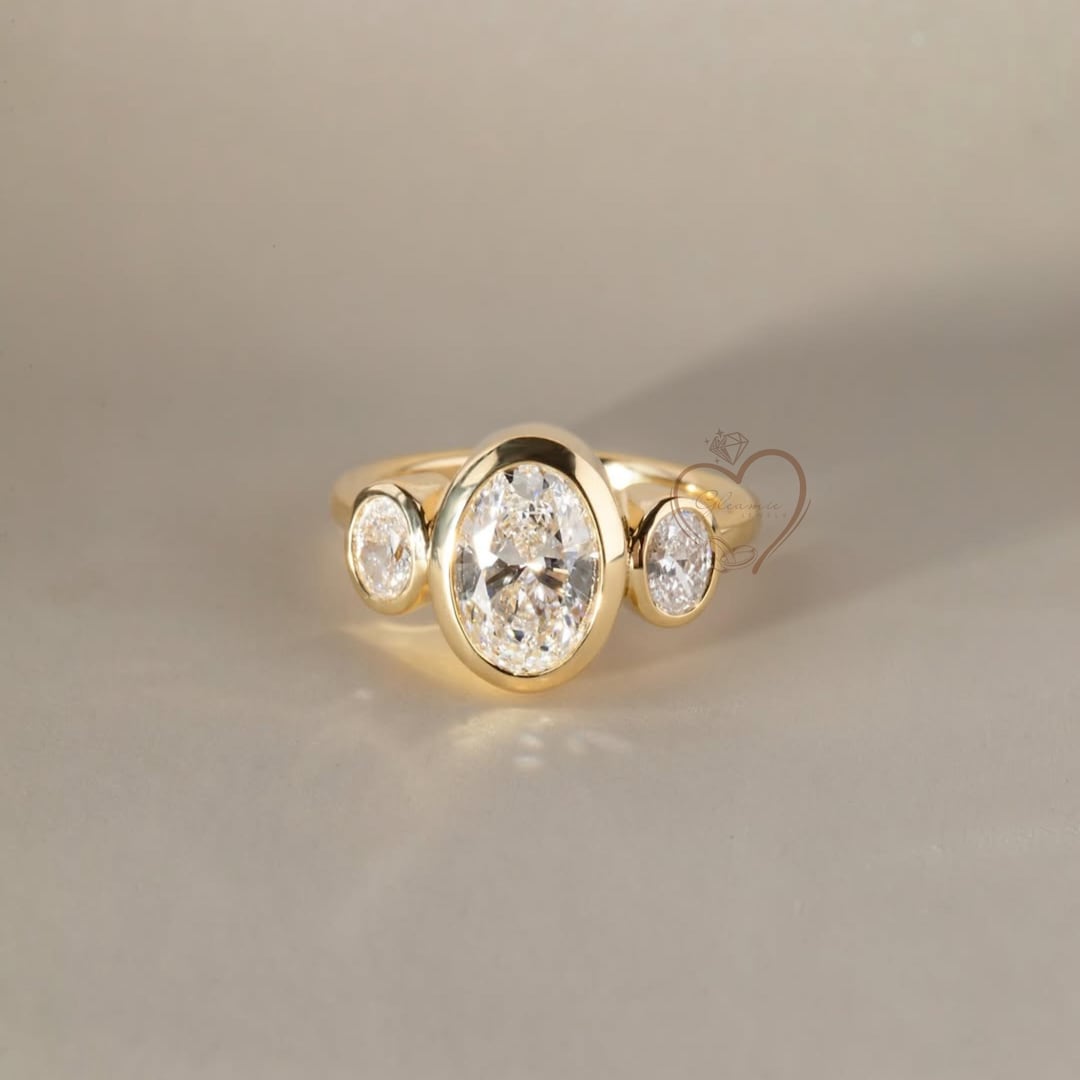 Three Stone Oval Cut Moissanite Engagement Ring, 18K Solid Gold 3 CT ...