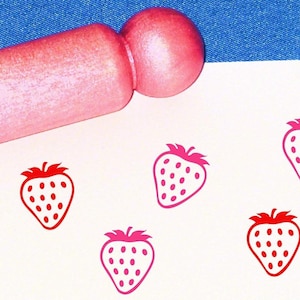 Little Strawberry Stamp Mini Strawberry Rubber Stamp Summer Fruit Stamp for Journaling Summer Craft Little Strawberry Stamp