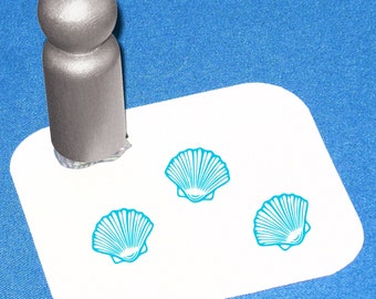 Clam Shell Little Rubber Stamp Small Seashell Stamp Scallop Shell Mini Beach Theme Journaling Stamp Cockle Shell Peg Stamp Summer Craft Idea