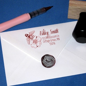 Flower and Bee Address Stamp, Apiary Custom Stamp, Floral Blossom Address, Bee Keeper, Honey Brand Stamp, Bee with Flower, Wedding Stamp Set