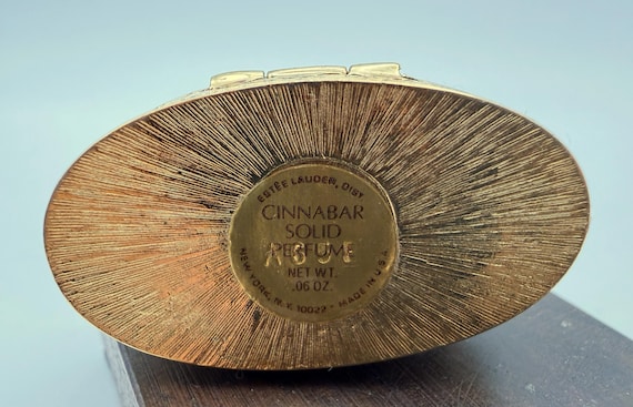 Estée Lauder Figural Rabbit Solid Perfume Compact… - image 7