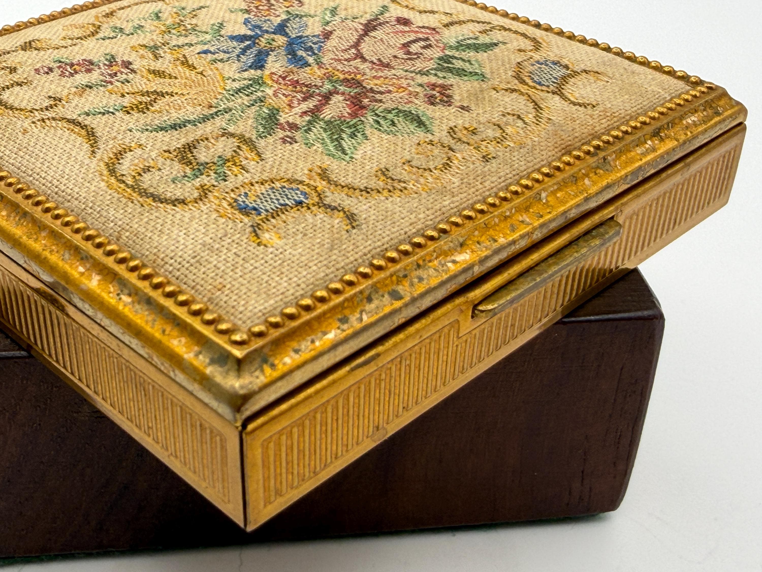 Austria petit point - Etsy 日本