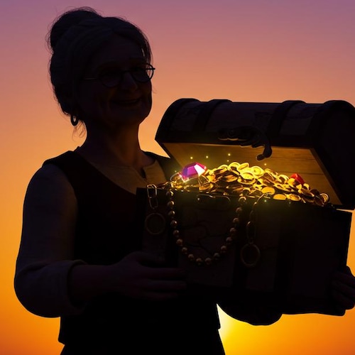 雪娘（スネグーラチカ）を描いたロシアのパレフ漆箱 - Etsy 日本