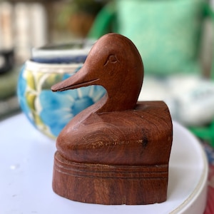 Vintage Bookend (1) carved Wood Duck Bird Norleans of Thailand Bookshelf Decor Mallard Mid Century Modern Cottagecore Farmhouse 7” tall