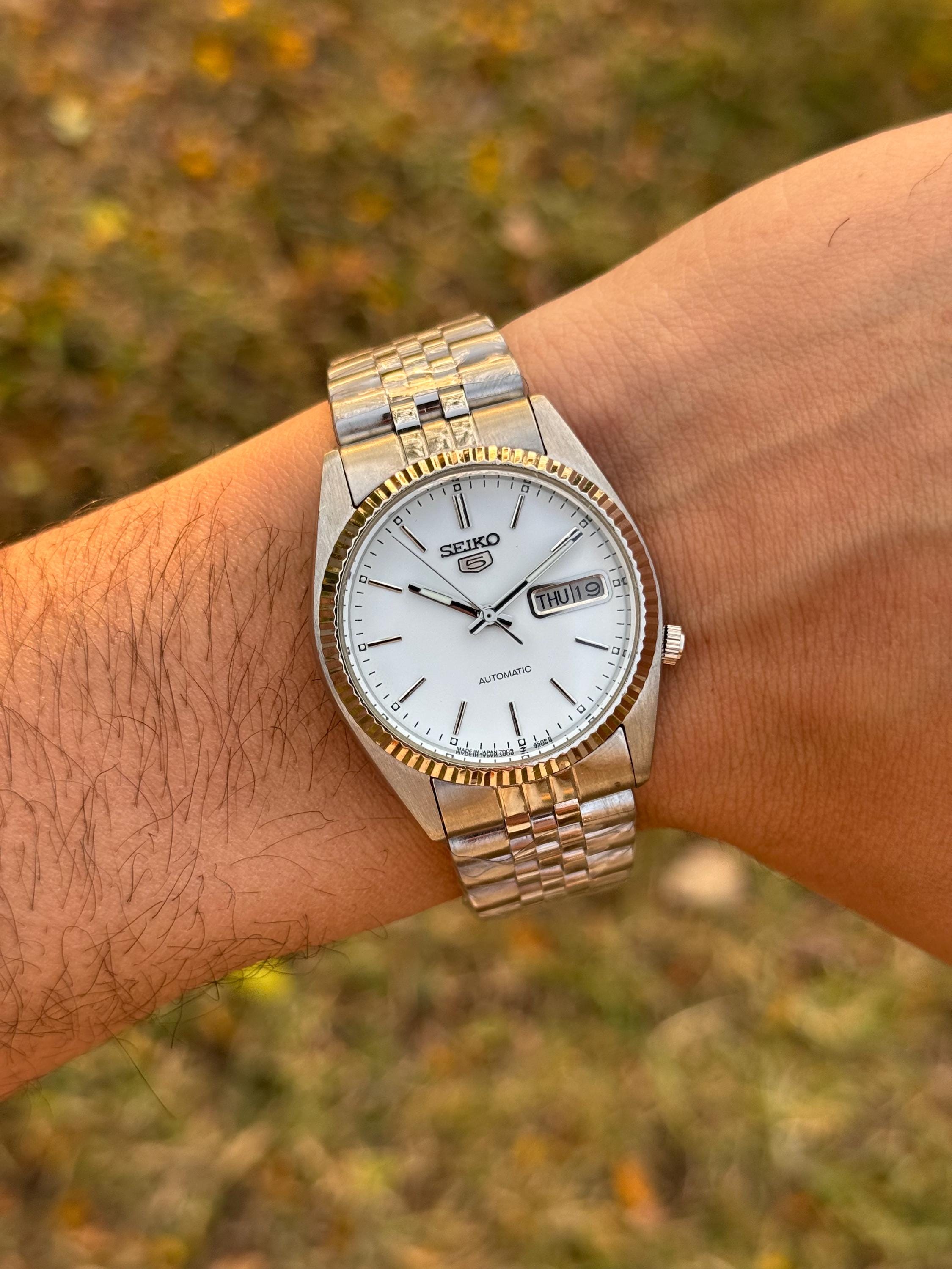 Seiko 5 Crisp White Dial SNXJ Automatic Mechanical 7009-3110