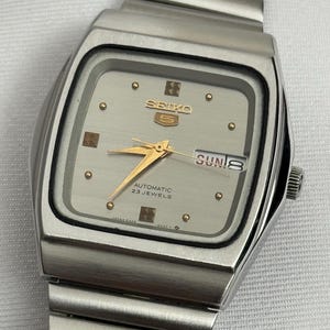 Vintage Seiko 5 Automatic 23 Jewels | Rectangular Stainless Steel Watch | Day-Date Silver Dial | 6349 movement  Japan Men’s Retro Timepiece