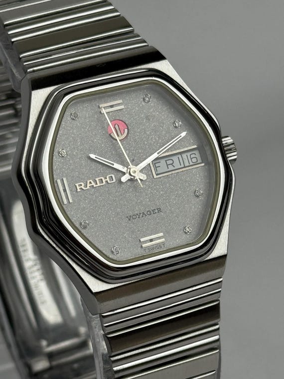 ヴィンテージ ラドー ボイジャー デイデイト オートマチック — スイス