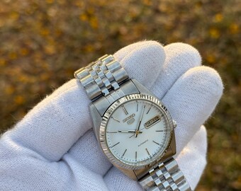 Seiko 5 Crisp White Dial SNXJ Automatic Mechanical 7009-3110