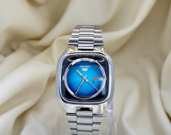70年代ヴィンテージセイコー5ブルーダイヤル自動巻き腕時計7019-7370