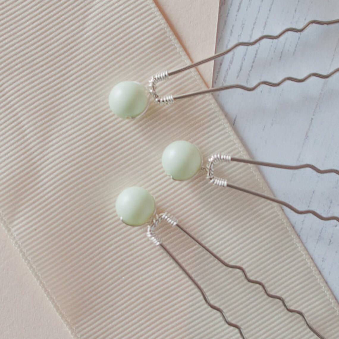 Green Hair Pins Green Hair Comb Green Bridesmaid Hair Pins Etsy UK