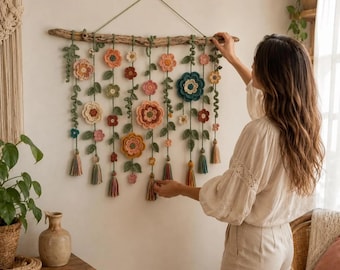 Motif de suspension murale de fleurs au crochet bohème PDF, tutoriel de guirlande florale de vigne, art de la fibre botanique bricolage téléchargement numérique