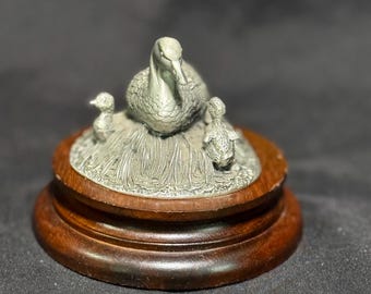 WORCHESTER PEWTER Apache in Pursuit Statue Sculpture Signed Fine