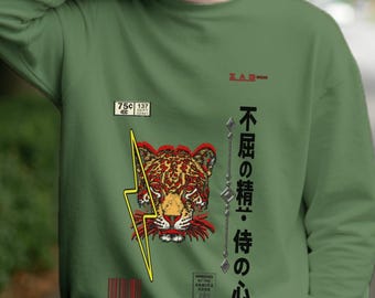 Felpa con tigre samurai verde militare: maglione unisex streetwear giapponese