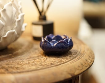 Portavelas de té de flor de loto de resina personalizado / Decoración espiritual hecha a mano / Hecho a pedido